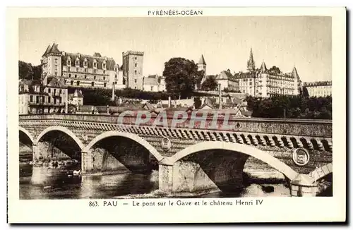 Cartes postales Pau Le Pont sur le Gave et le chateau Henri