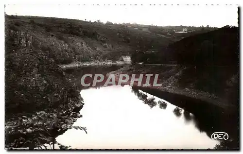 Cartes postales La Creuse Pittoresque Crozant Creuse La Creuse et la Pont coupe