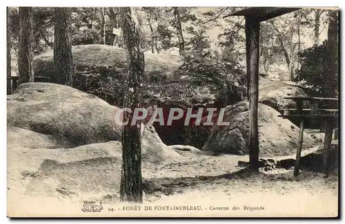 Ansichtskarte AK Foret De Fontainebleau Caverne de Brigands