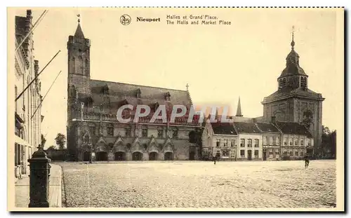 Ansichtskarte AK Nieuport Halles et Grand Place