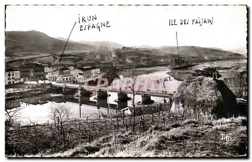 Ansichtskarte AK Behobie Pont Internatonal La Bidassoa L&#39lle des Faisans Irun Espagne