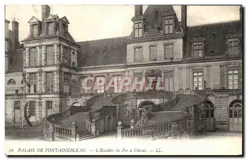 Cartes postales Palais de Fontainebleau L&#39Escalier du Fer a cheral