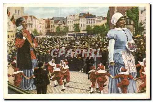 Image Folklore Belge Le bon Chocolat Belge Courtrai Manten et Kalle dans le cortege