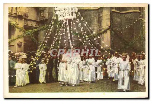 Image Collection de Folklore Belge Cote d&#39or Huy La procession des fetes maritales La pluie de ro