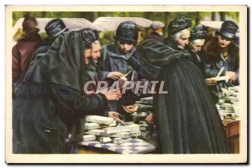 Image Folklore belge Cote d&#39or Montaigu Les marchandes chandelles