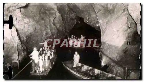 Cartes postales moderne Les Pyrenees Les Grottes de Betharram Le Debarcadere de la Riviere