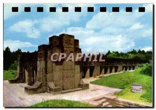 Moderne Karte Verdun Et Les Champs De Bataille Le Monument de la tranchee des baionnettes