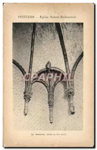 Cartes postales Poitiers Eglise Sainte Radegonde la sacristie