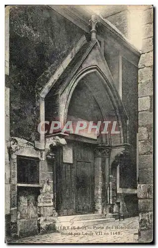 Cartes postales Montlhery Porte de l'Hotel Dieu