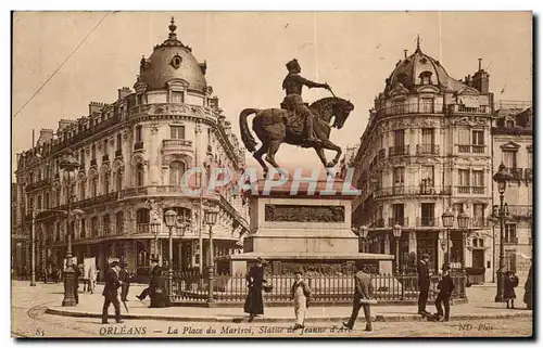 Cartes postales Orleans La Place du Martroi Statue de Jeanne d&#39arc