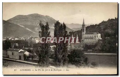 Cartes postales Lourdes Le Pic du Jer et la Basilique