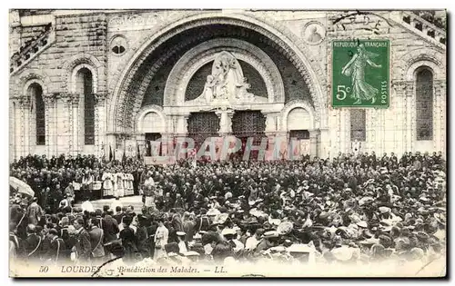 Cartes postales Lourdes Benediction des Malades