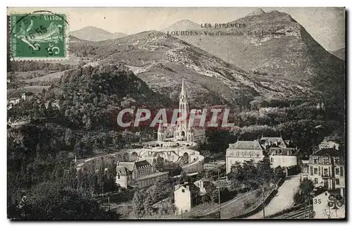 Cartes postales Lourdes Vue d&#39enaemble de la basilique