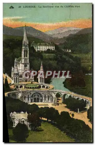 Cartes postales Lourdes La Basilique Vue du Chateau Fort