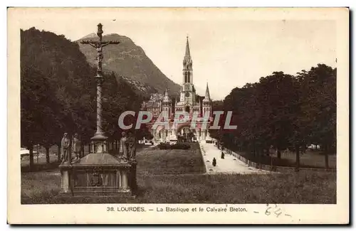 Ansichtskarte AK Lourdes La Basilique et le Calvaire Breton