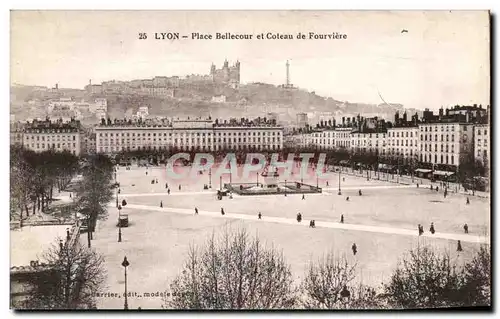 Ansichtskarte AK Lyon Place Bellecour Et Coteau De Fourviere