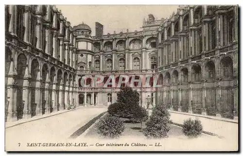 Cartes postales Saint Germain en laye Cour interieur du Chateau