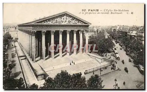 Cartes postales Paris L&#39Eglise Ste Madeleine et la perspective des Grands Boulevads