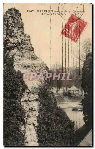 Cartes postales Paris Buttes Chaumont A Travers Les Rochers