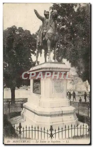 Cartes postales Montereau La Statue De Napoleon 1er