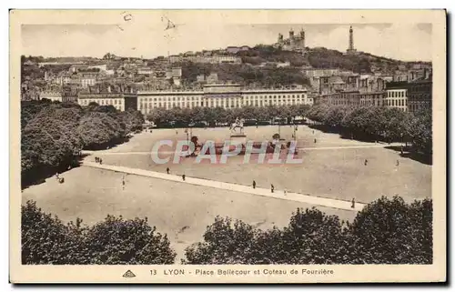 Ansichtskarte AK Lyon Place Bellecour et coteau de Fourviere