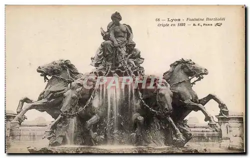 Ansichtskarte AK Lyon Fontaine Bartholdi erigee en 1892 Chevaux Cheval