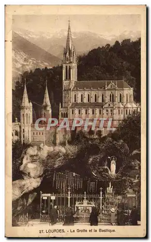 Cartes postales Lourdes La Grotte et la Basilique