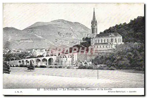 Ansichtskarte AK Lourdes La Basilique Les Piscines Et La Grotte