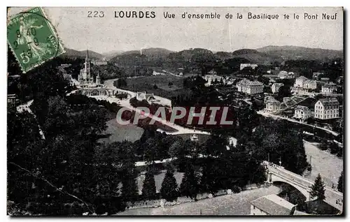 Ansichtskarte AK Lourdes Vue d&#39ensemble de la Basilique et le Pont Neuf