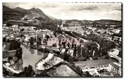 Ansichtskarte AK Lourdes la Basilique le Pont St Michel le Gave Vue Generale