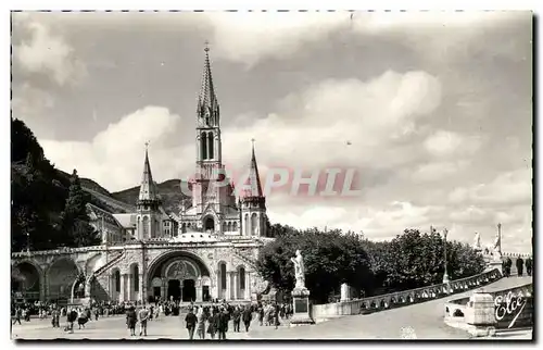 Ansichtskarte AK Lourdes L&#39Esplanade et la Basiique