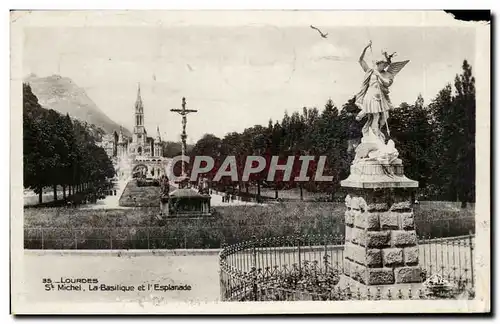Cartes postales Lourdes St Michel la Basilique et l&#39Esplanade