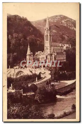 Cartes postales Lourdes La Basilique Et Le Gave