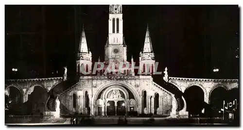 Ansichtskarte AK Lourdes La Basilique Illuminee