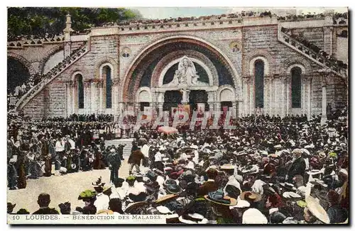 Cartes postales Lourdes Benedicition Des Malades