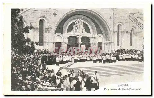 Cartes postales Lourdes Procession Du Saint Sacrement