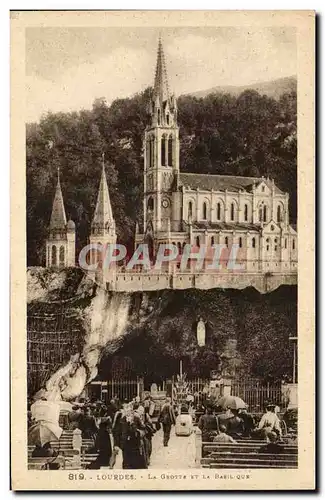 Cartes postales Lourdes La Grotte Et La Basilique