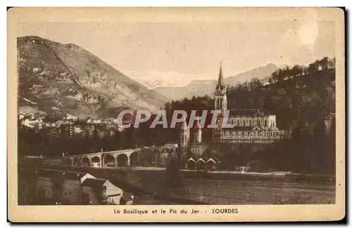 Cartes postales La Basilique Et Le Pic Du Jer Lourdes