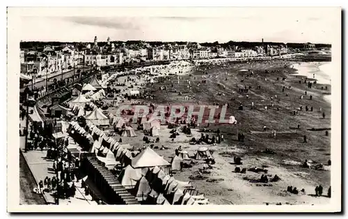 Cartes postales Les Sables D&#39Olonne Le Remblai Et La Plage