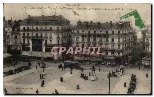 Cartes postales Angers Place Du Ralliement Vue Vers La Maison Pele Et La Belle