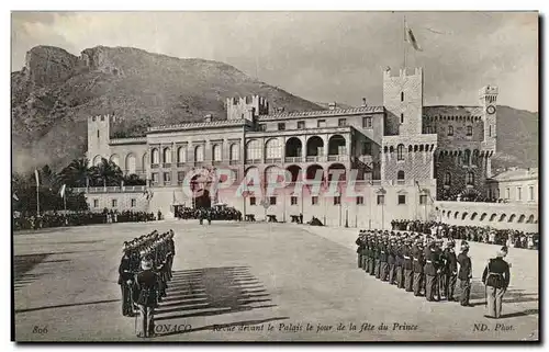 Cartes postales Monaco Palais Le Jour De La fete Du Prince Militaria