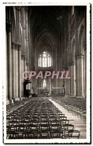 Cartes postales Reims La Cathedrale Le Choeur et La Nef