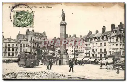 Cartes postales Lille La Grand Place La Decsse Tramway