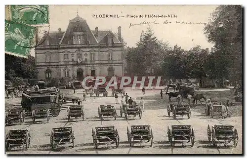 Cartes postales Ploermel Place de l'Hotel de ville Charrettes