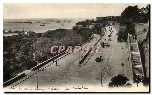 Cartes postales Brest Les Remparts et la Rade