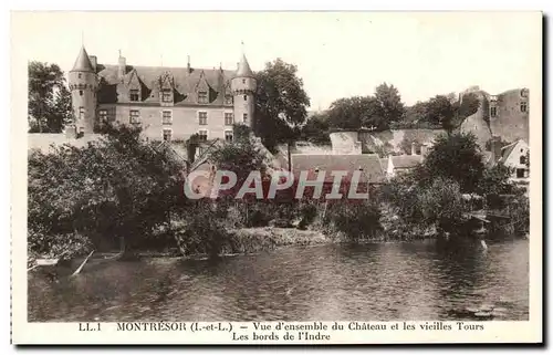 Ansichtskarte AK Montresor Vue d&#39ensemble du Chateau et les vieilles Tours Les bords de I&#39Indre