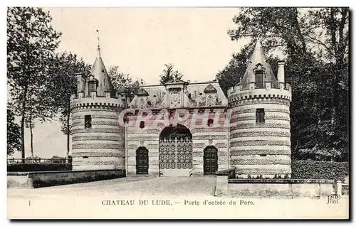 Ansichtskarte AK Chateau Du Lude Porte d&#39entree du Parc