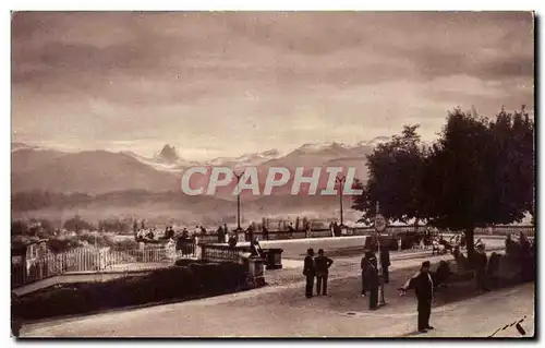 Ansichtskarte AK Pau La Terrasse la Chaine des Pyrenees et le Pic du midi d&#39Ossau