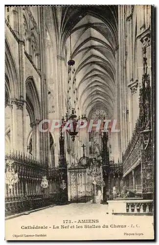 Ansichtskarte AK Amiens Cathedrale La Nef Et Les Stalles Du Choeur