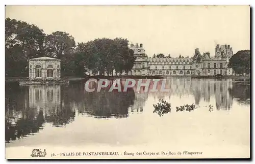 Ansichtskarte AK Palais De Fontainebleau Etang Des Carpes Et Pavillon De L&#39Empereur